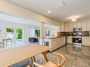 5900 NE 15th Avenue, Fort Lauderdale FL 33334