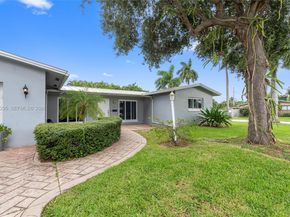 5900 NE 15th Avenue, Fort Lauderdale FL 33334