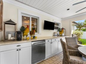 124 Bonnie Briar Lane, Delray Beach FL 33444