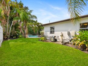 124 Bonnie Briar Lane, Delray Beach FL 33444
