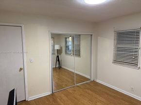 1721 SW 84th Avenue, Davie FL 33324