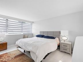 16546 NE 26th Avenue 3J, North Miami Beach FL 33160