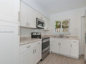 1511-1513 NW 8th Avenue, Fort Lauderdale FL 33311