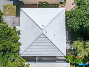 9812 NW 2nd Court, Plantation FL 33324