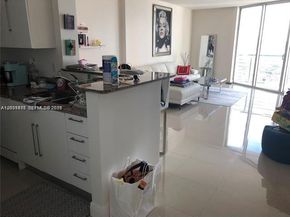 325 S Biscayne Boulevard 2824, Miami FL 33131