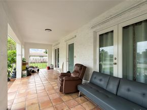 137 NW 20th Street, Homestead FL 33030