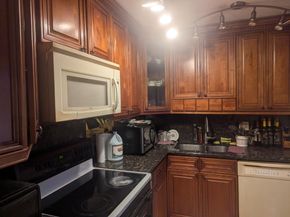 3090 Holiday Springs Boulevard Unit 105, Margate FL 33063
