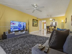 1800 SW 81st Avenue 1411, North Lauderdale FL 33068