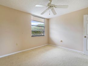 3526 Whitehall Drive 302, West Palm Beach FL 33401