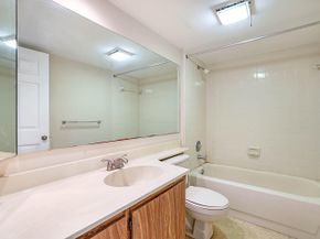 3526 Whitehall Drive 302, West Palm Beach FL 33401
