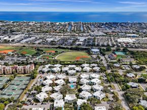 2361 Jaeger Drive 8c, Delray Beach FL 33444
