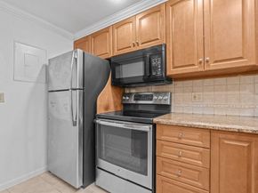 811 Sky Pine Way A2, Greenacres FL 33415