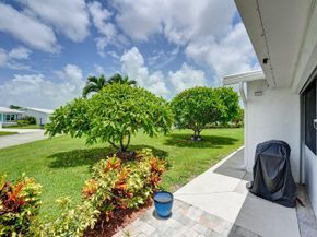 2087 SW 12th Avenue, Boynton Beach FL 33426