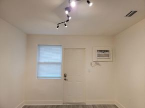 3300 SW 9th Ter, Miami FL 33135