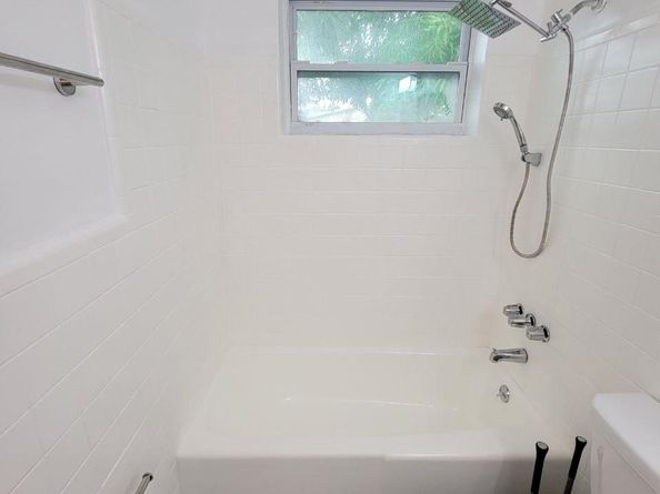 3300 SW 9th Ter, Miami FL 33135