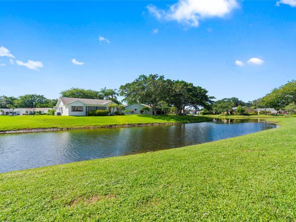 10800 Waterberry Dr 10800, Boca Raton FL 33498