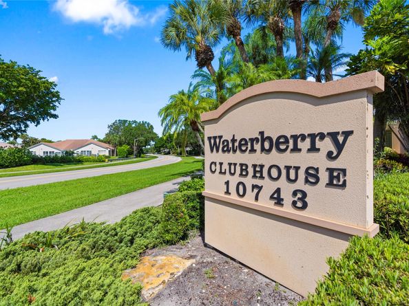 10800 Waterberry Dr 10800, Boca Raton FL 33498