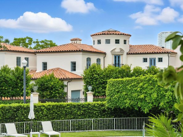 455 Worth Avenue 209, Palm Beach FL 33480