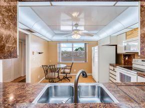 271 S Hollybrook Dr 304, Pembroke Pines FL 33025