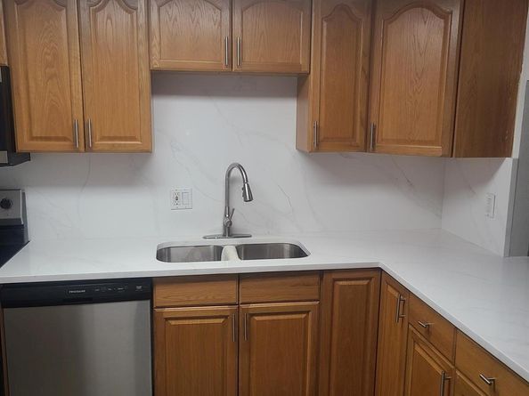 2851 S Palm Aire Dr 109, Pompano Beach FL 33069