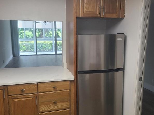 2851 S Palm Aire Dr 109, Pompano Beach FL 33069