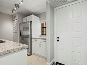 11652 NW 11th St, Pembroke Pines FL 33026