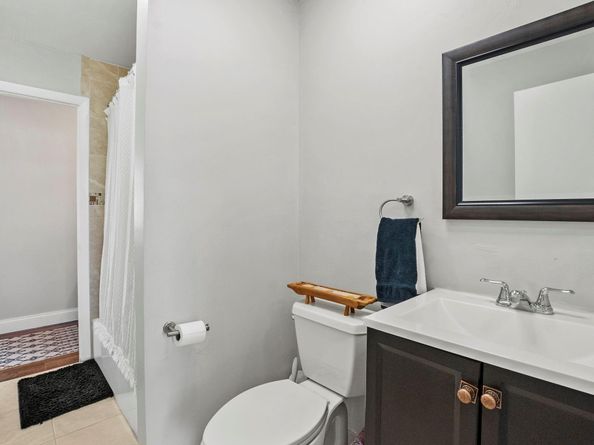 11652 NW 11th St, Pembroke Pines FL 33026