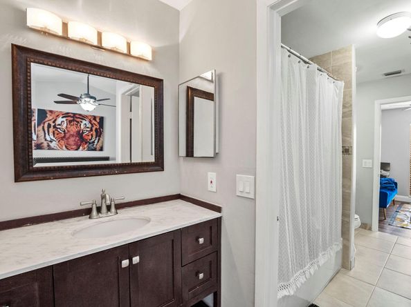 11652 NW 11th St, Pembroke Pines FL 33026