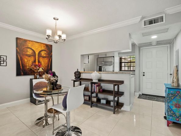 11652 NW 11th St, Pembroke Pines FL 33026