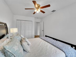 11600 NW 52nd Ct, Coral Springs FL 33076