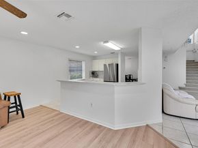 11600 NW 52nd Ct, Coral Springs FL 33076