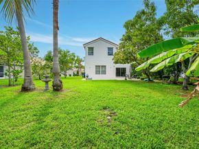 11600 NW 52nd Ct, Coral Springs FL 33076