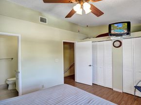 2563 NE 15th St 2563, Pompano Beach FL 33062