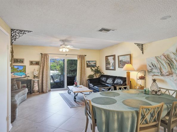2563 NE 15th St 2563, Pompano Beach FL 33062