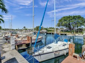 2563 NE 15th St 2563, Pompano Beach FL 33062
