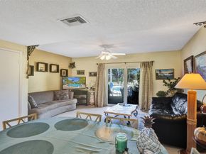 2563 NE 15th St 2563, Pompano Beach FL 33062