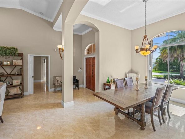 541 NW 110th Ave, Plantation FL 33324
