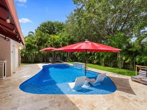 541 NW 110th Ave, Plantation FL 33324
