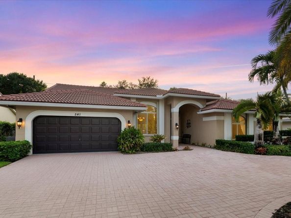 541 NW 110th Ave, Plantation FL 33324