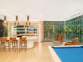 1000 Brickell Plz 4214, Miami FL 33131