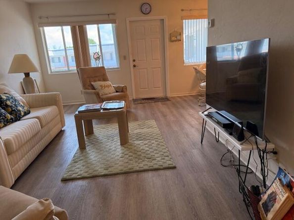 2880 Lake Osborne Drive 204, Lake Worth Beach FL 33461