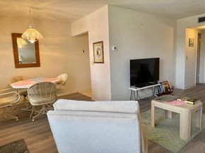 2880 Lake Osborne Drive 204, Lake Worth Beach FL 33461