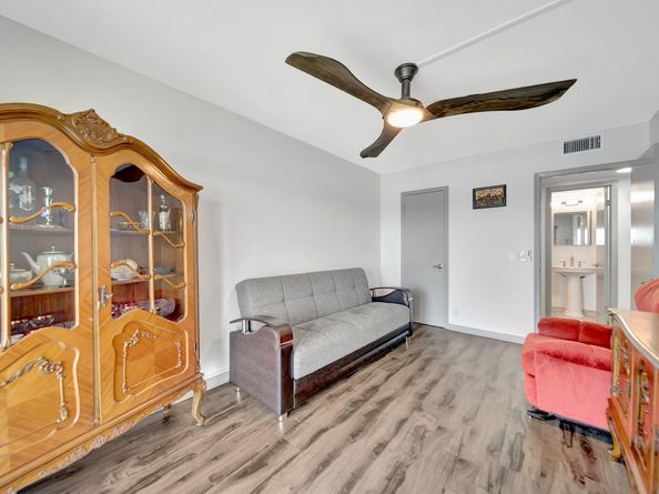 4063 Exeter D, Boca Raton FL 33434