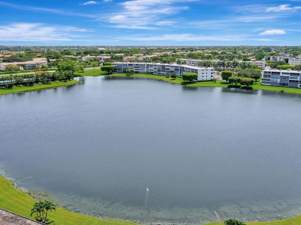 4063 Exeter D, Boca Raton FL 33434