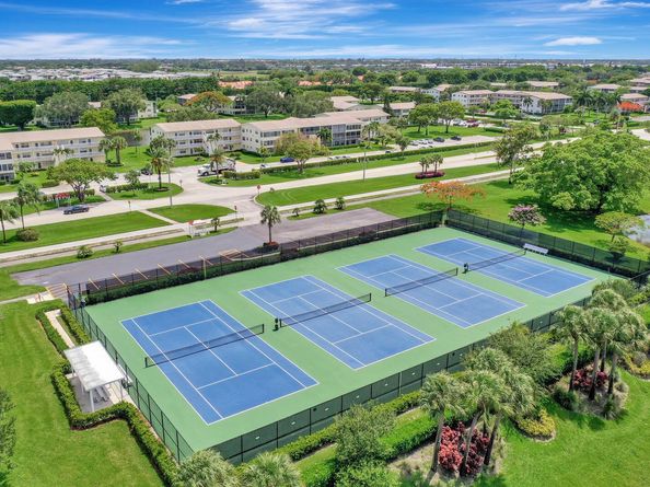 4063 Exeter D, Boca Raton FL 33434