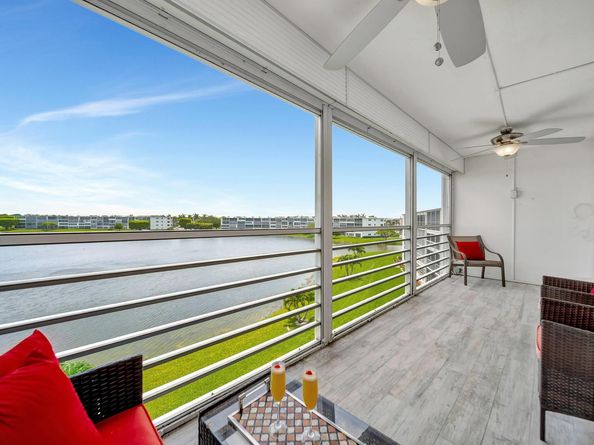 4063 Exeter D, Boca Raton FL 33434