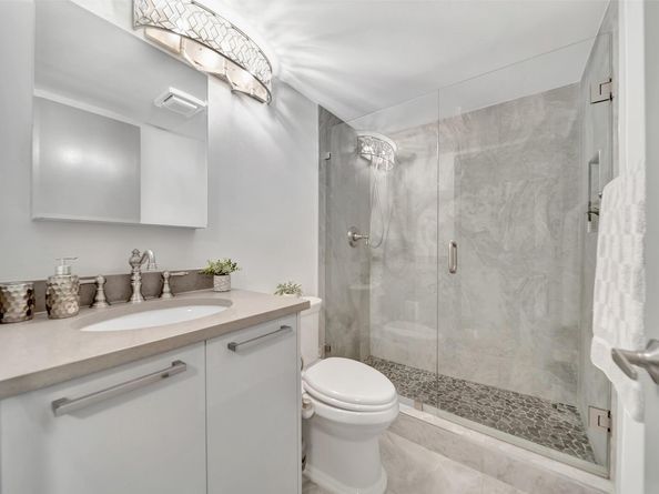 4063 Exeter D, Boca Raton FL 33434