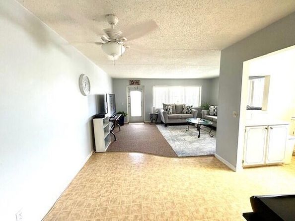 127 Berkshire F, West Palm Beach FL 33417