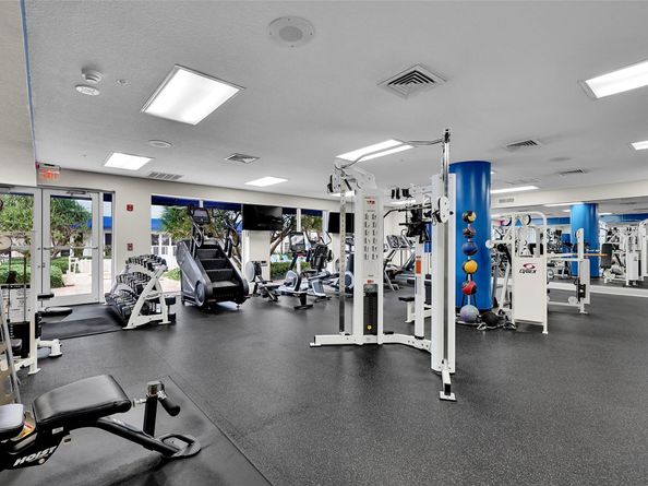 6001 N Ocean Dr 306, Hollywood FL 33019