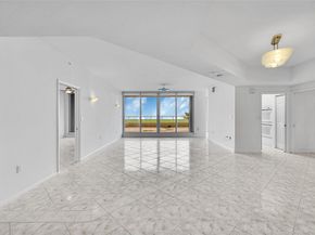 6001 N Ocean Dr 306, Hollywood FL 33019